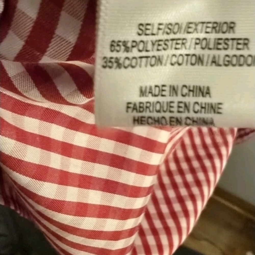 Red & White Gingham Dress with Ruffle Sleeves (Like NEW) Charles Henry. - Picture 8 of 8